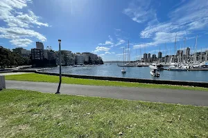 Rushcutters Bay Park image