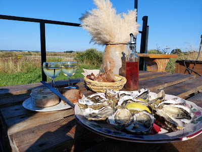 Le bar à huîtres à Batz-sur-Mer