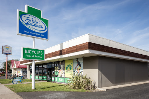 Two Wheels One Planet Bicycle Store, 420 E 17th St, Costa Mesa, CA 92627, USA, 
