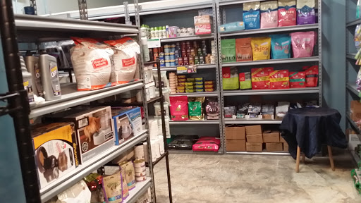 Pet Supply Store «Dog-Mania & Cats», reviews and photos, 37846 Meridian Ave, Dade City, FL 33525, USA