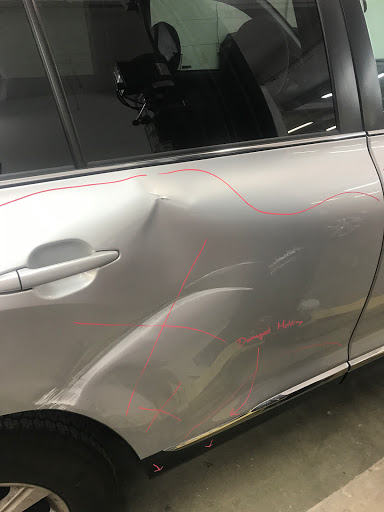 Auto Body Shop «Moises Auto Body & Paint», reviews and photos, 21100 Sherman Way m, Canoga Park, CA 91303, USA