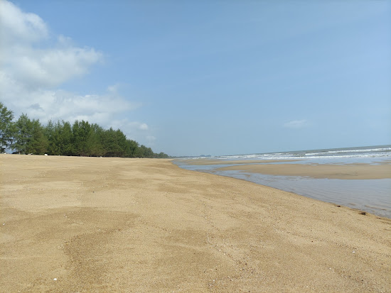 Nenasi Beach