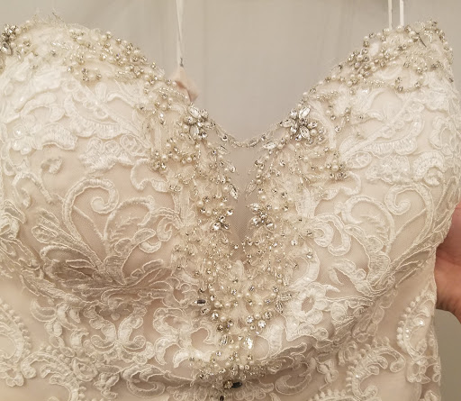 Bridal Shop «The White Dress Portland», reviews and photos, 918 SW Yamhill St, Portland, OR 97205, USA