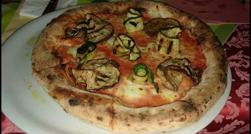 Ristorante pizzeria B&B Medioevalys in Ascoli Satriano, Provincia di Foggia