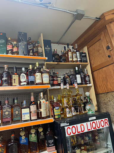 Liquor Store «J & B Discount Liquor», reviews and photos, 110 W Stockbridge Ave A, Kalamazoo, MI 49001, USA