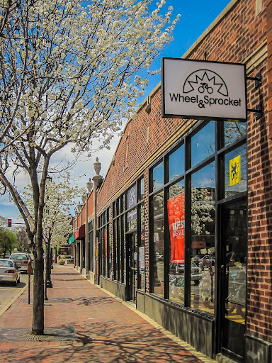 Wheel & Sprocket, 1027 Davis St, Evanston, IL 60201, USA, 