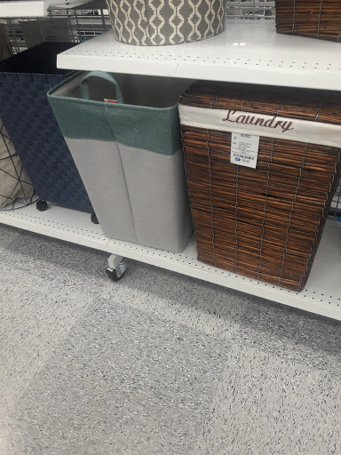 Clothing Store «Ross Dress for Less», reviews and photos, 10700 MacArthur Blvd, Oakland, CA 94605, USA