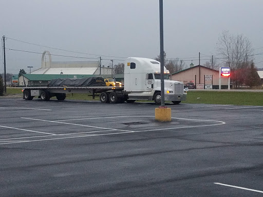 Shopping Mall «Butler Outlet Mall», reviews and photos, 2529 KY-227, Carrollton, KY 41008, USA