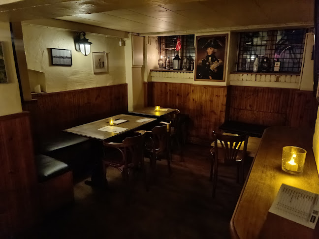 Anmeldelser af Lord Nelson Bar i Amager Øst - Bar