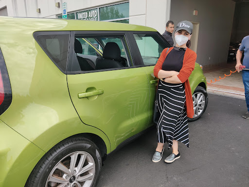 Used Car Dealer «Super Bee Auto», reviews and photos, 25358 Pleasant Valley Rd #115, Chantilly, VA 20152, USA