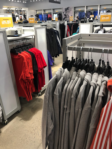adidas Outlet Store Lakewood