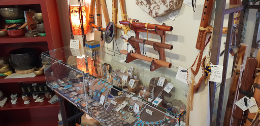 Jewelry Store «Silver Feather Jewelry & Gifts», reviews and photos, 5 St George St B, St Augustine, FL 32084, USA