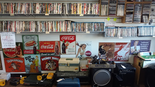 Pawn Shop «Kleppe Family Jewelry & Loan», reviews and photos, 421 3rd Ave SW, Cedar Rapids, IA 52404, USA