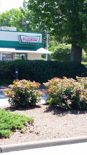 Donut Shop «Krispy Kreme South Charleston», reviews and photos, 42 Riverwalk Plaza McCorkle Ave, South Charleston, WV 25303, USA
