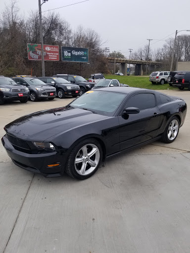 Used Car Dealer «Houdek Auto Center», reviews and photos, 150 7th Ave, Marion, IA 52302, USA