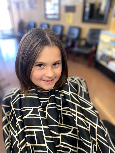 Barber Shop «J J Barber Shop», reviews and photos, 5905 W Bell Rd # 3, Glendale, AZ 85308, USA