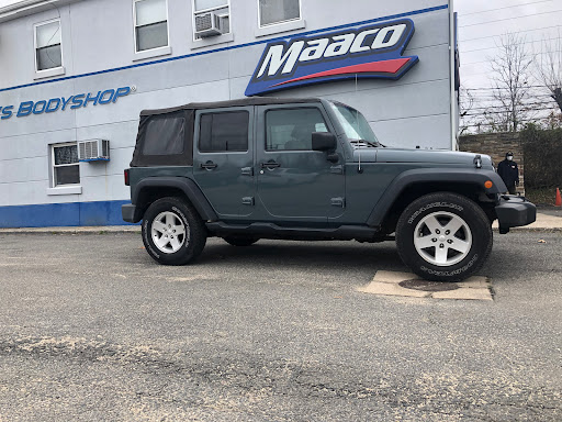 Auto Body Shop «Maaco Collision Repair & Auto Painting», reviews and photos, 500 Hicksville Rd, Massapequa, NY 11758, USA