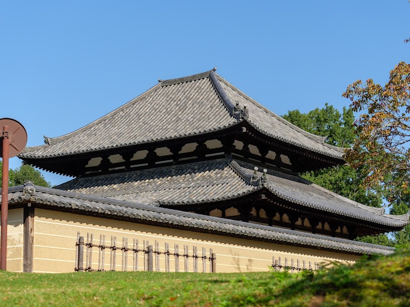 東大寺戒壇堂