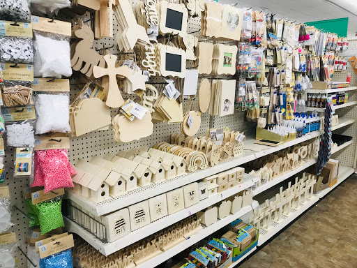 Dollar Store «Dollar Tree», reviews and photos, 5817 N Figueroa St, Highland Park, CA 90042, USA