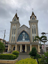 Catedral Católica San Jacinto de Alamor