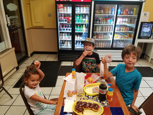 Donut Shop «Donuts & Coffee», reviews and photos, 216 E Rusk St, Rockwall, TX 75087, USA