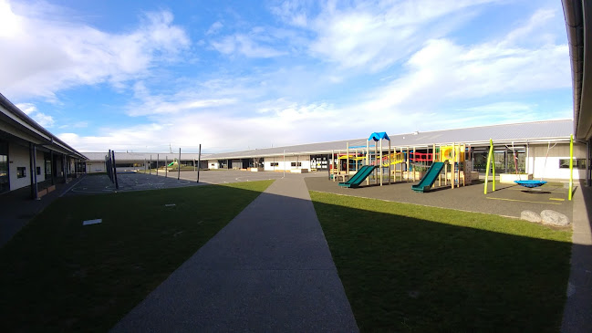 West Rolleston Primary School - School