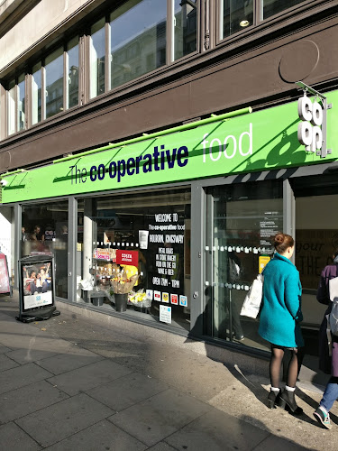 Comments and reviews of Co-op Food - Holborn - Kingsway