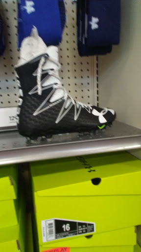 Sporting Goods Store «Academy Sports + Outdoors», reviews and photos, 3201 Lawrence Rd, Wichita Falls, TX 76308, USA