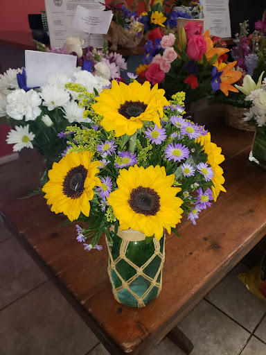 Florist «Flowers By Design», reviews and photos, 2826 Azalea Pl, Nashville, TN 37204, USA
