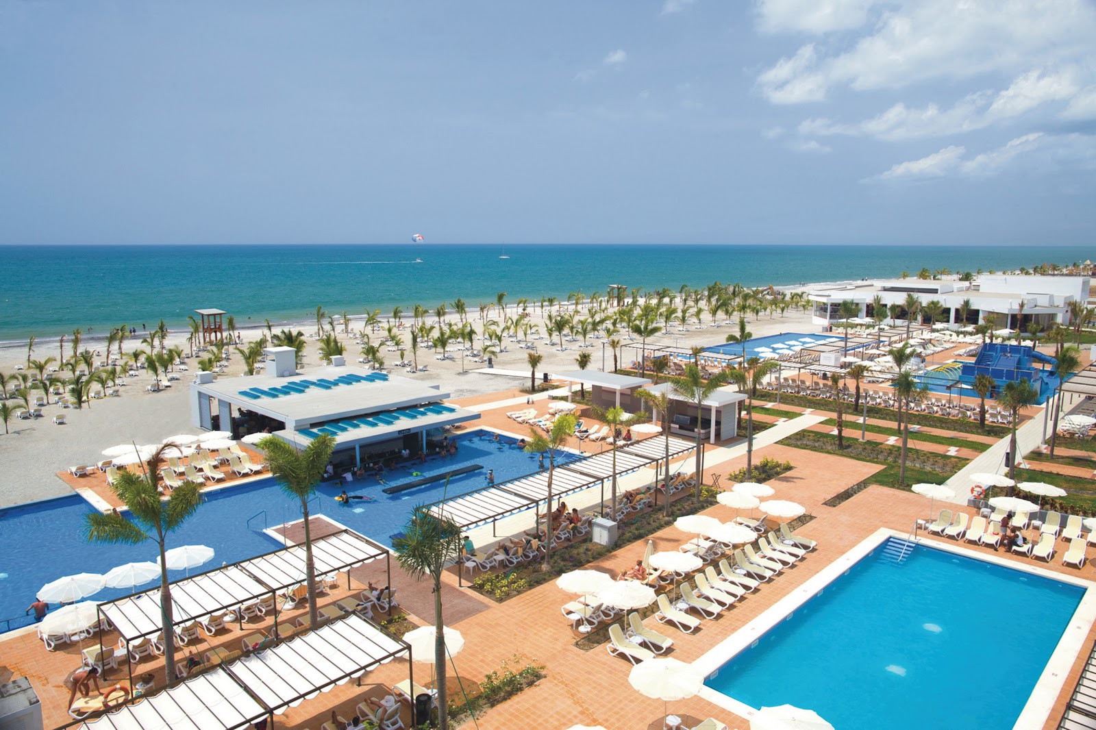 Zdjęcie Blanca Beach z poziomem czystości dość czysty