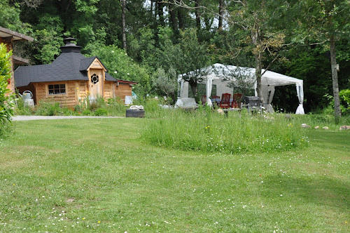Lodge Private Lakeside retreat Renac
