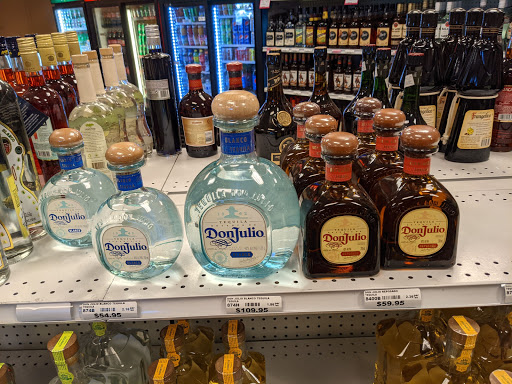 Liquor Store «North Salem Beverage», reviews and photos, 2829 Lancaster Dr NE, Salem, OR 97305, USA