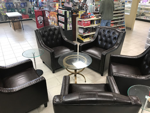 Vaporizer Store «New Milford Vapor & Smoke Shop», reviews and photos, 129 Danbury Rd, New Milford, CT 06776, USA