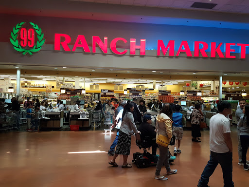 Shopping Mall «Great Wall Shopping Mall», reviews and photos, 18230 E Valley Hwy, Kent, WA 98032, USA