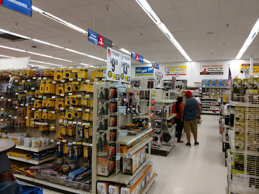 Hardware Store «Harbor Freight Tools», reviews and photos, 2500 W Parmer Ln B, Austin, TX 78727, USA