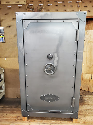 Gun Shop «A. W. Peterson Gun Shop», reviews and photos, 4255 W Old US Hwy 441, Mt Dora, FL 32757, USA