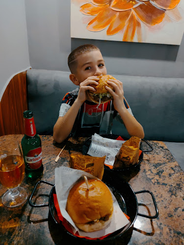 Burger Bar "KOD KUGLE" - Velika Gorica