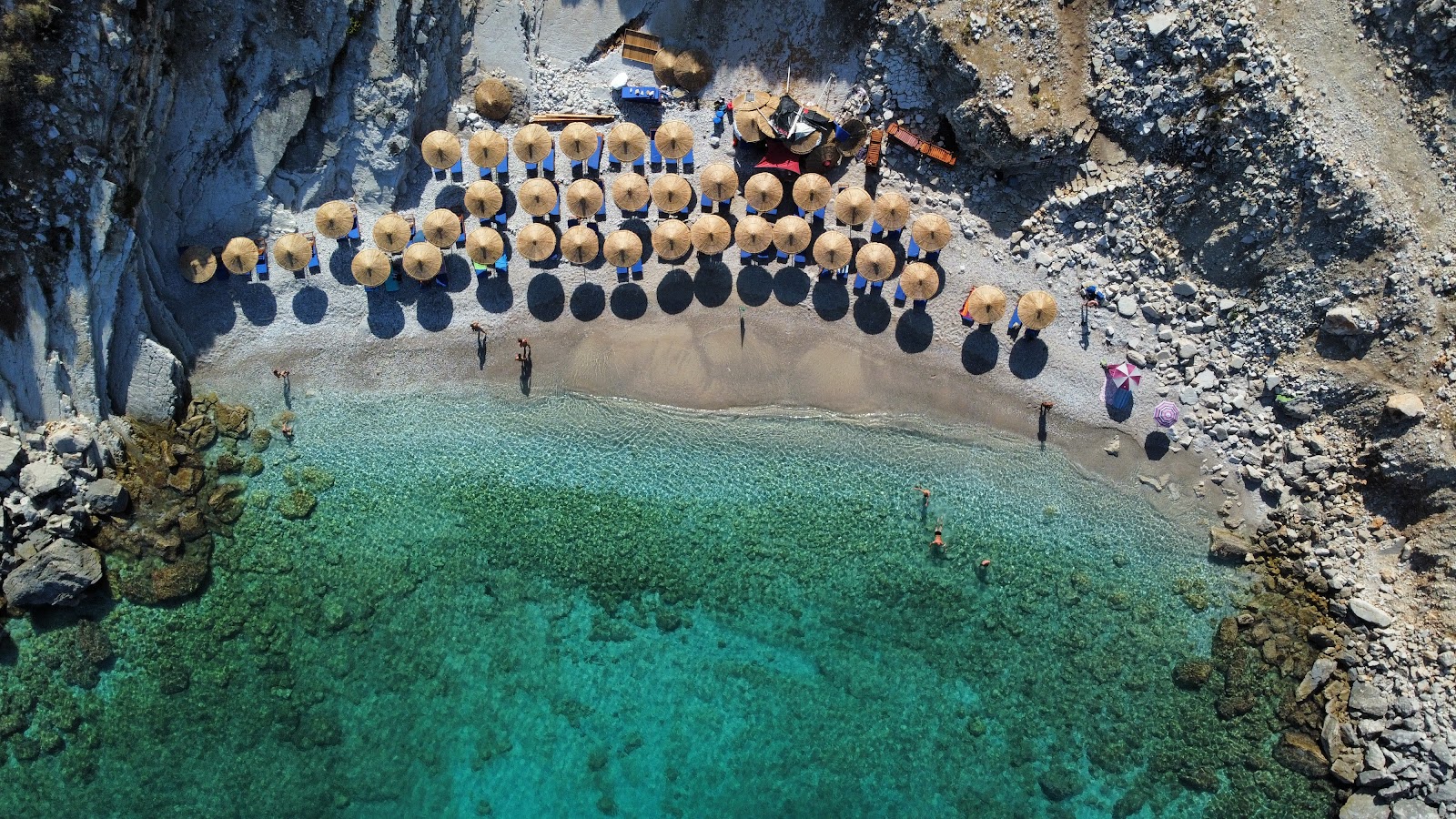 Edon-Bina Beach photo #8
