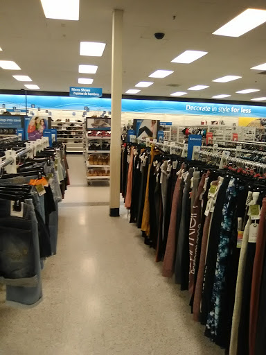 Clothing Store «Ross Dress for Less», reviews and photos, 2519 Tuscany St, Corona, CA 92881, USA