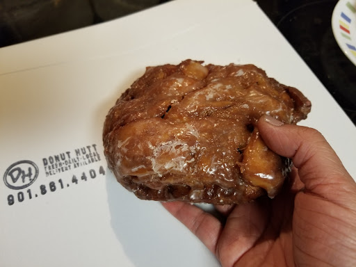 Donut Shop «Donut Hutt», reviews and photos, 1016 W Poplar Ave #111, Collierville, TN 38017, USA