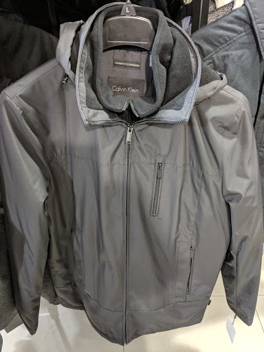Clothing Store «The North Face Outlet», reviews and photos, 8225 Vineland Ave, Orlando, FL 32831, USA