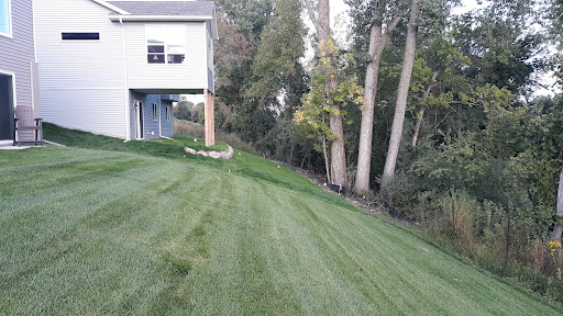 Roofing Contractor «Iron River Construction», reviews and photos, 586 Bavaria Ln, Chaska, MN 55318, USA