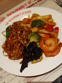 Nouilles sautées du Restaurant chinois Gourmet d'Asie à Saint-Léonard - n°2