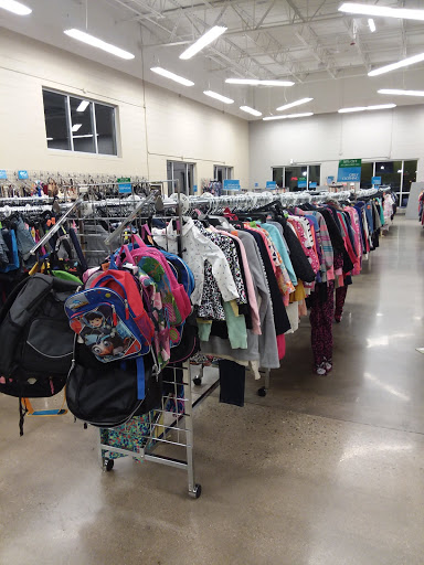 Thrift Store «Goodwill Store & Donation Center», reviews and photos, 1020 N Rohlwing Rd, Addison, IL 60101, USA
