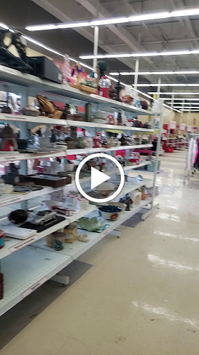 Thrift Store «Savers», reviews and photos, 1231 N Gary Ave, Carol Stream, IL 60188, USA