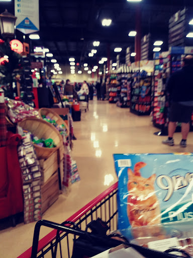 Supermarket «Giant Eagle», reviews and photos, 1700 Corporate Woods Pkwy, Uniontown, OH 44685, USA