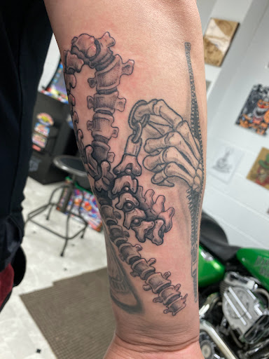 Explore minimalist tattoo ideas with meaning, creative tattoo ideas in Orland, available at K1LL3R ARTW0RK