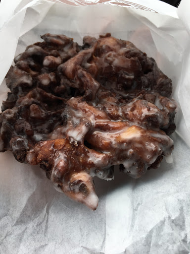 Donut Shop «Golden Donut», reviews and photos, 2360 University Ave, San Diego, CA 92104, USA