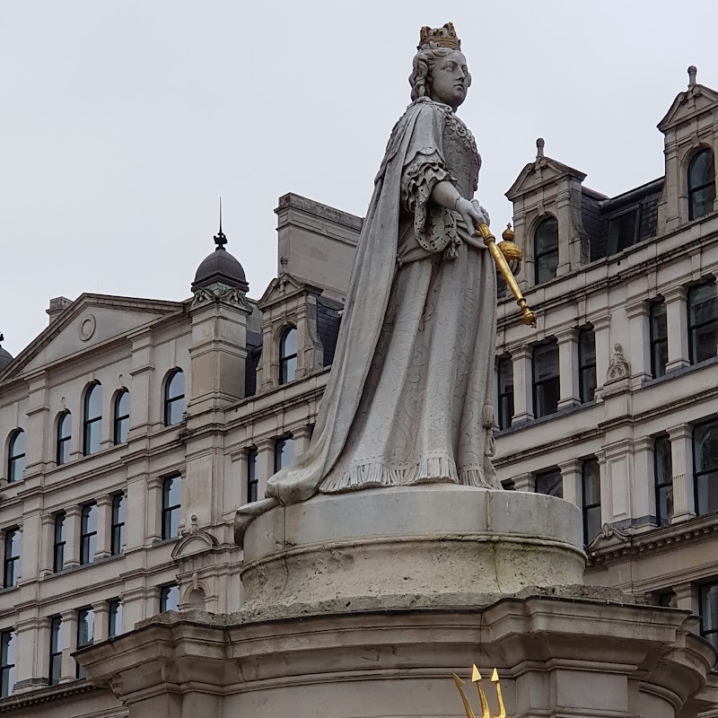 Queen Anne Statue