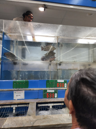 Supermarket «SF Supermarket», reviews and photos, 4970 E Kings Canyon Rd, Fresno, CA 93727, USA